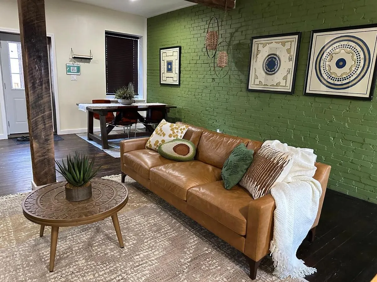펜션 세인트루이스 Henrietta Carriage House 빌라 미국